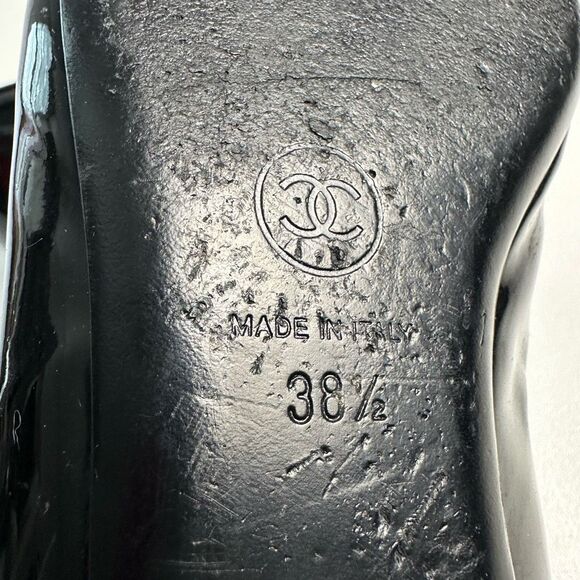 CHANEL Black Patent Leather CC Logo Ballet Flats Size 38.5 Pointed Almond Cap To - Picture 13 of 13